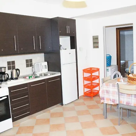 Apartment Fay